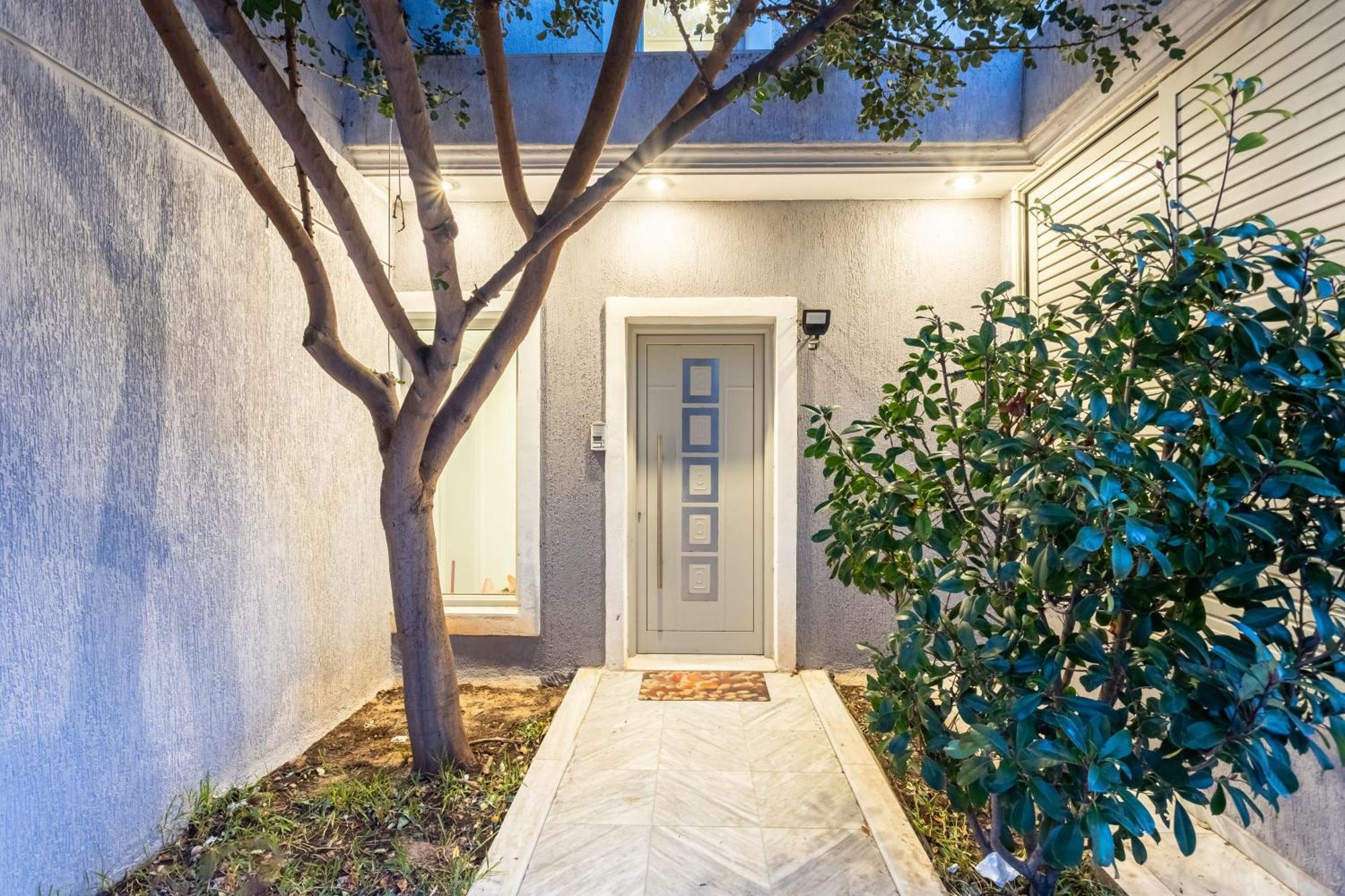 Beachfront Artemida Retreat - Peony Seabreeze Gem Εξωτερικό φωτογραφία