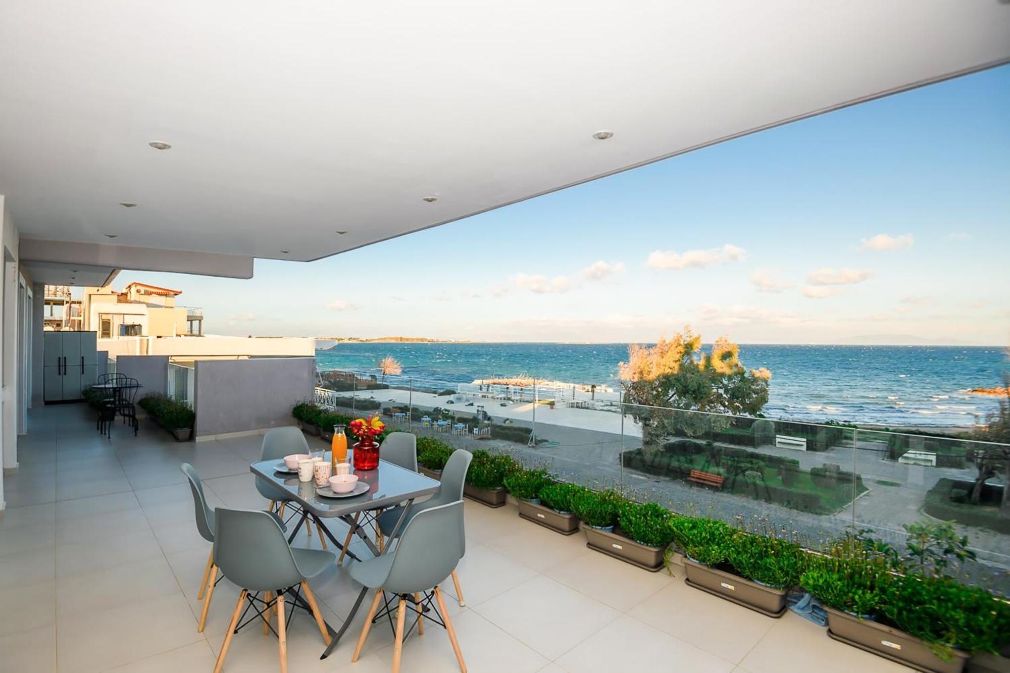 Beachfront Artemida Retreat - Peony Seabreeze Gem Εξωτερικό φωτογραφία